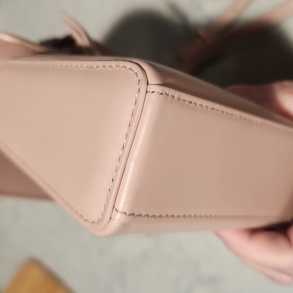 Cafune Stance Wallet Crossbody in Blush Pink - Picture 10 of 12